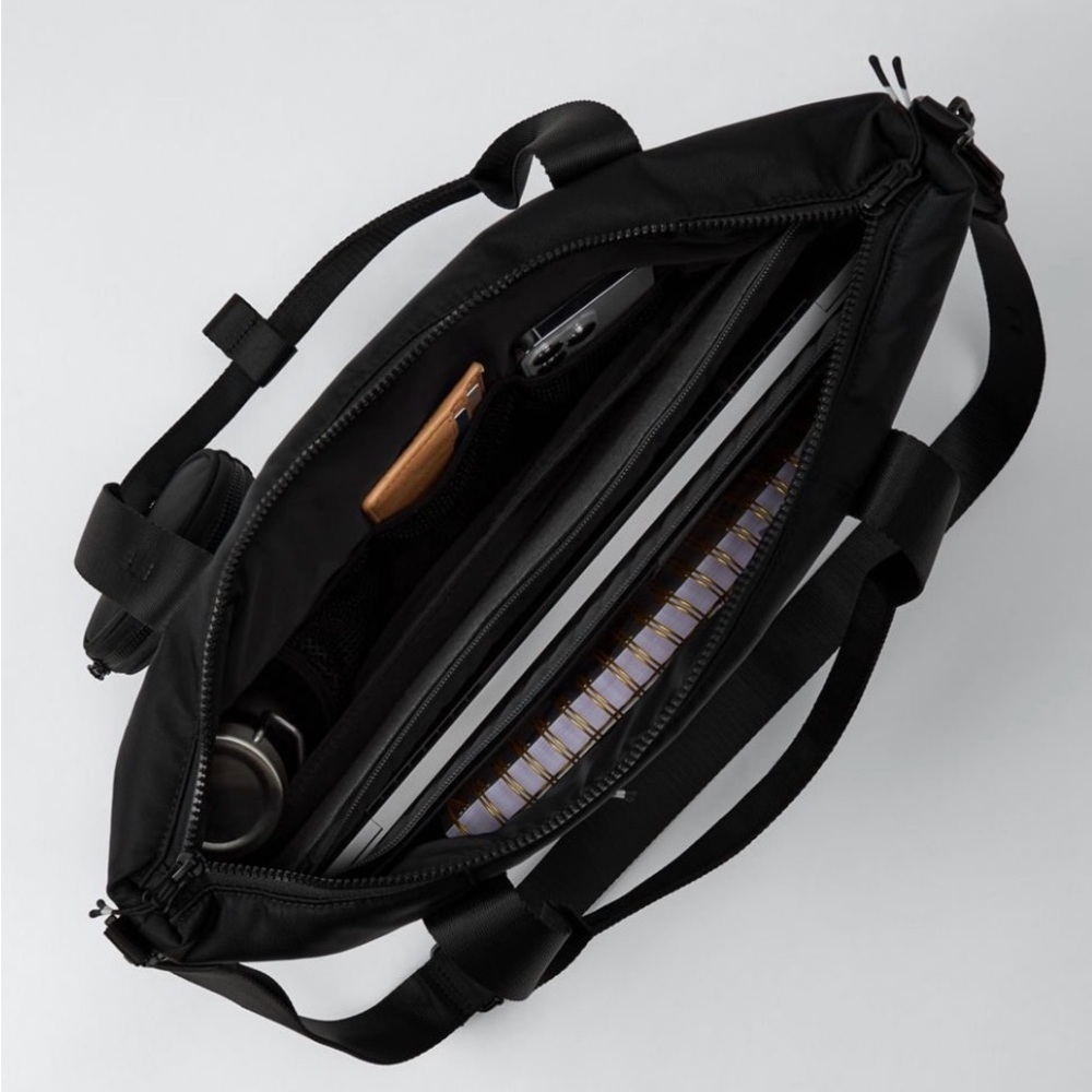 Fabletics Everyday Tote - Picture 2 of 15